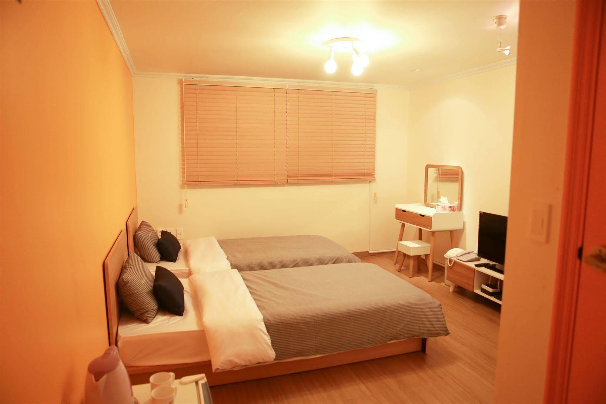 Moon Hostel Σεούλ Εξωτερικό φωτογραφία