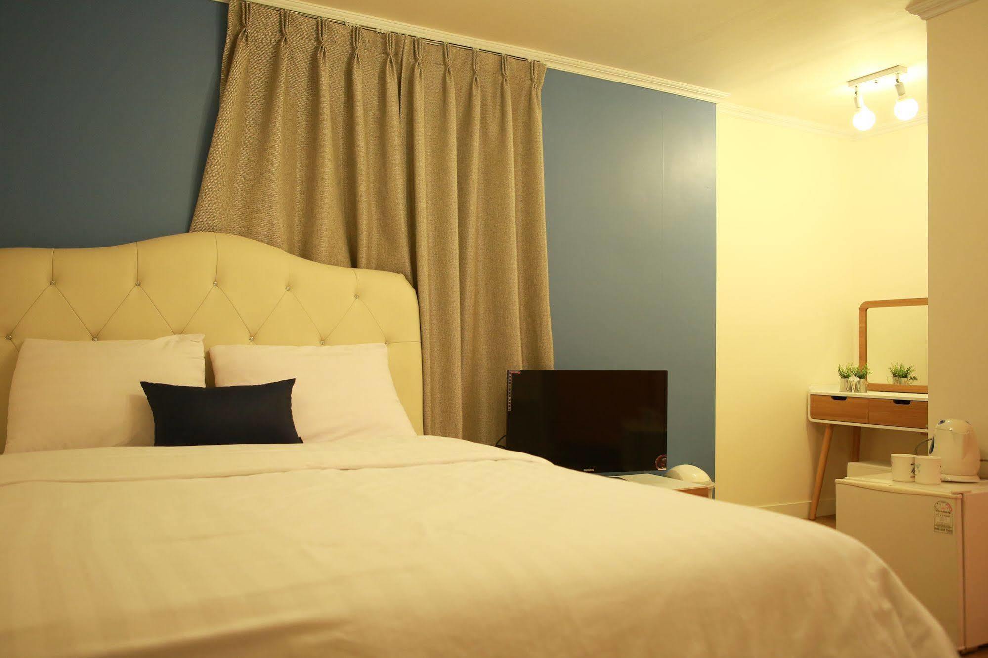 Moon Hostel Σεούλ Εξωτερικό φωτογραφία